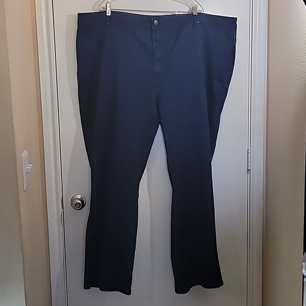 NWT Avenue Denim Women's Boot Cut Dark Denim Jeans Size 32